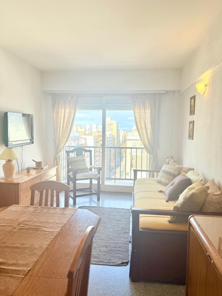 Departamento 2 ambientes en venta zona centro